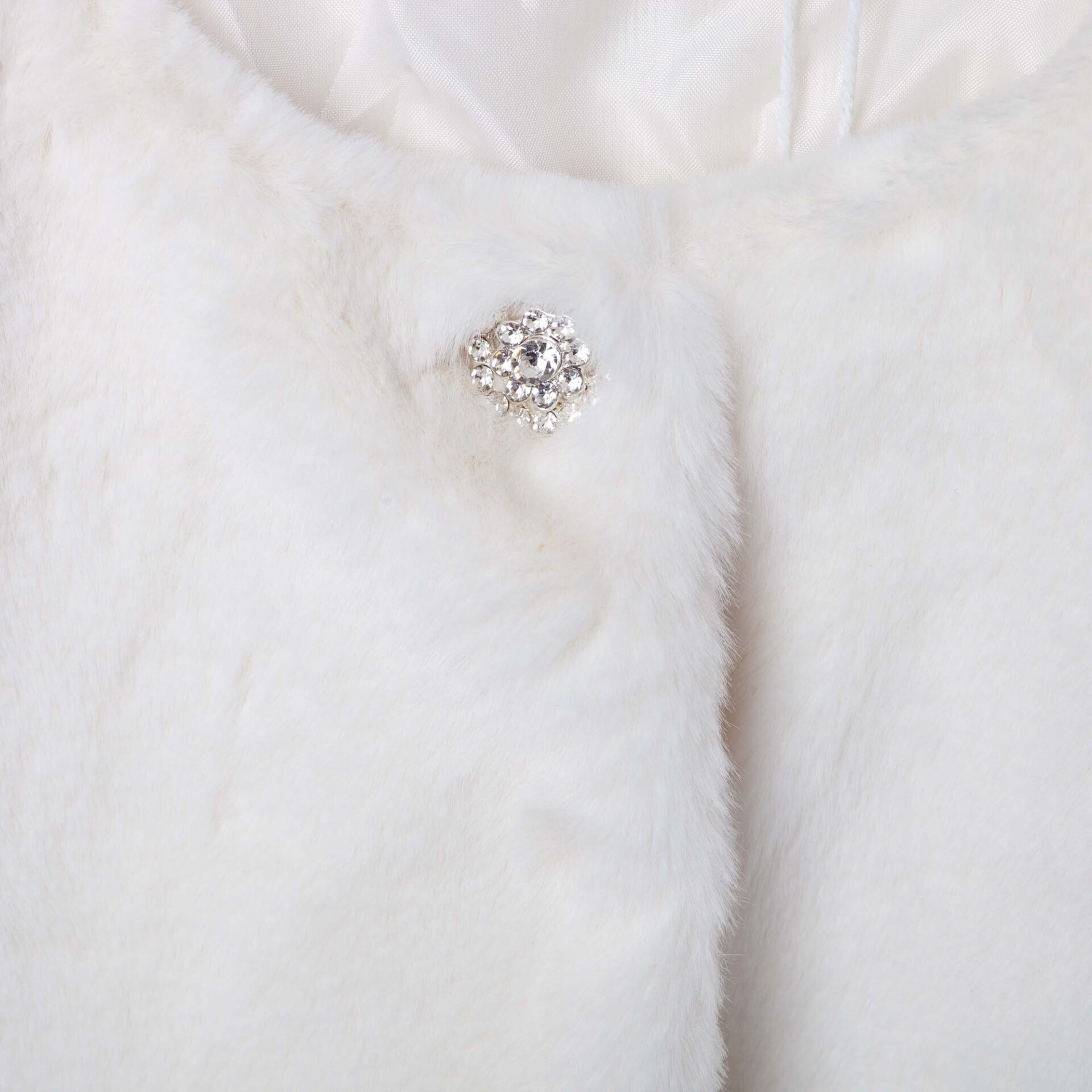 Sara Faux Fur Jacket -Cream | Sorrento Boutique